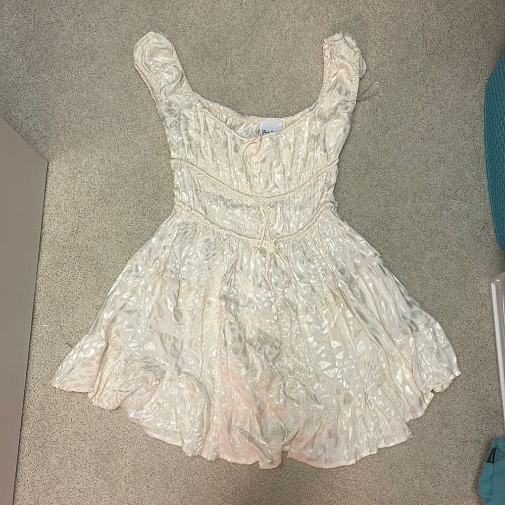 i am selling this dress from sky to moon.